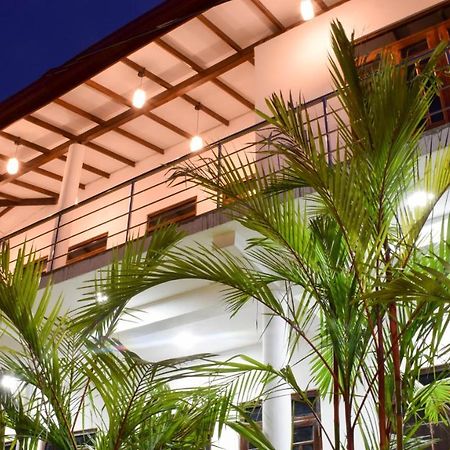New Rasi Guest House 담불라 외부 사진