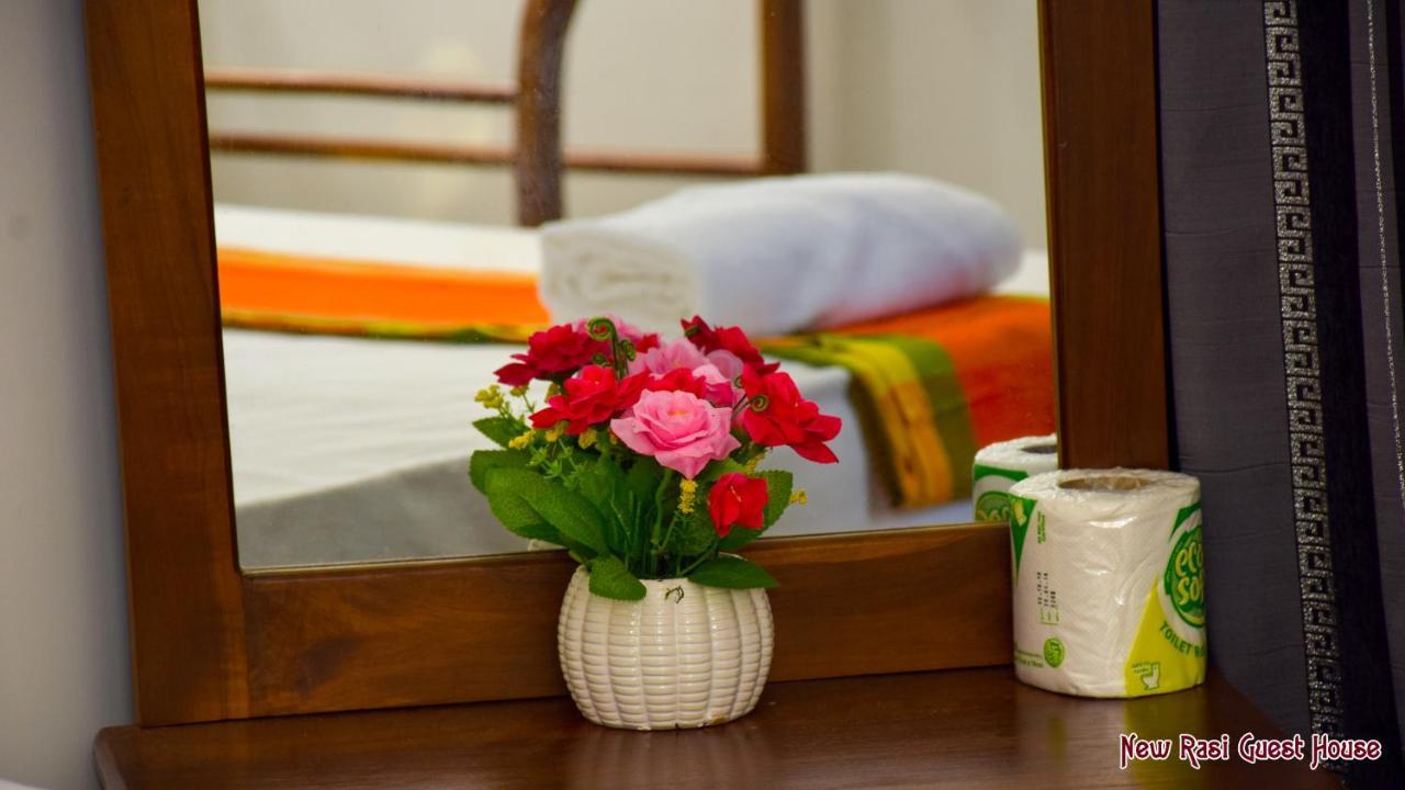 New Rasi Guest House 담불라 외부 사진