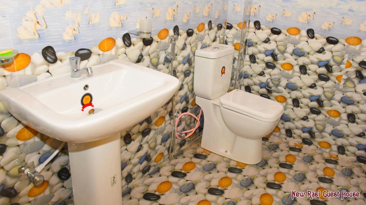 New Rasi Guest House 담불라 외부 사진