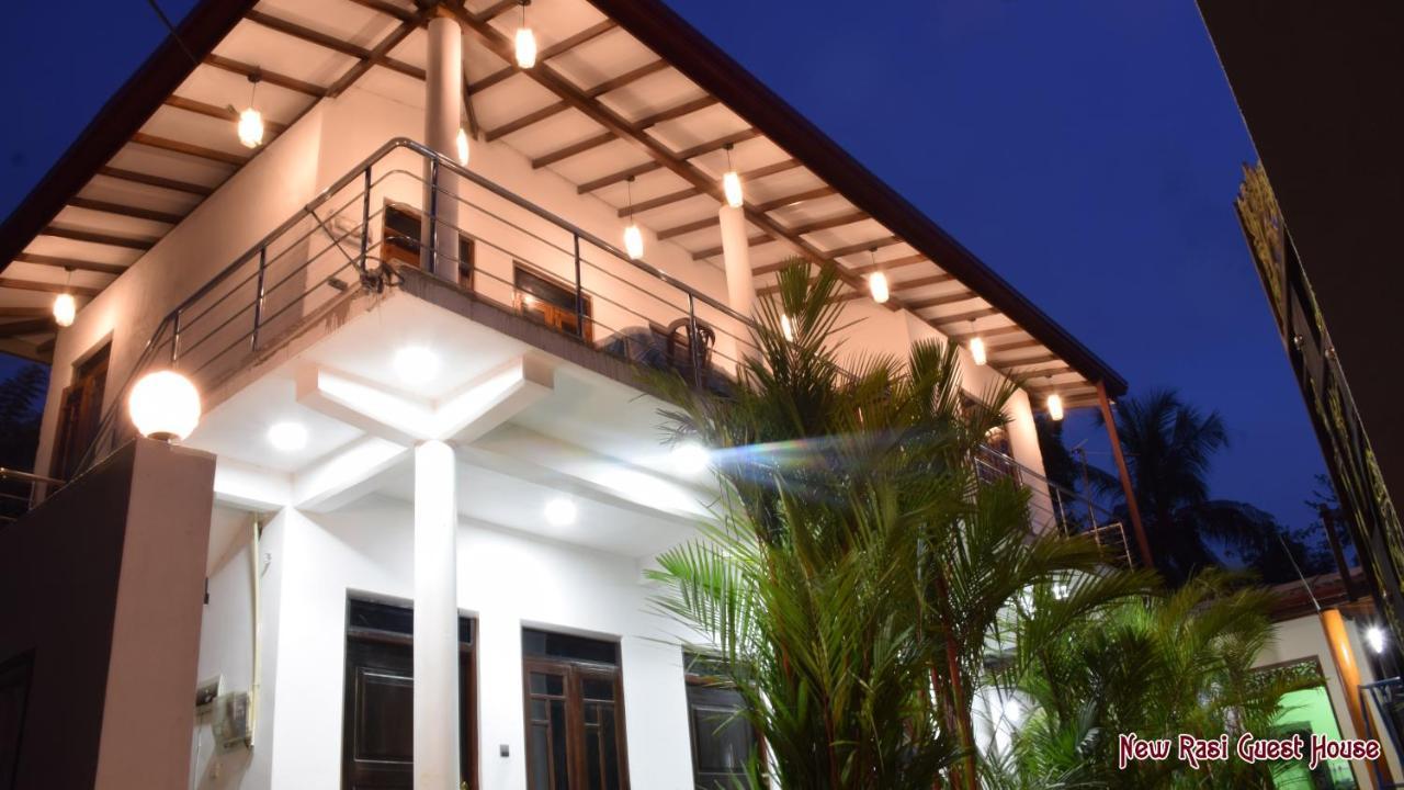 New Rasi Guest House 담불라 외부 사진