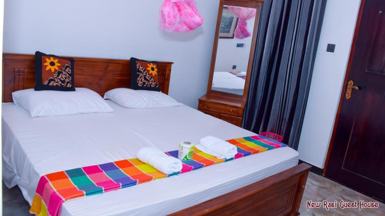 New Rasi Guest House 담불라 외부 사진