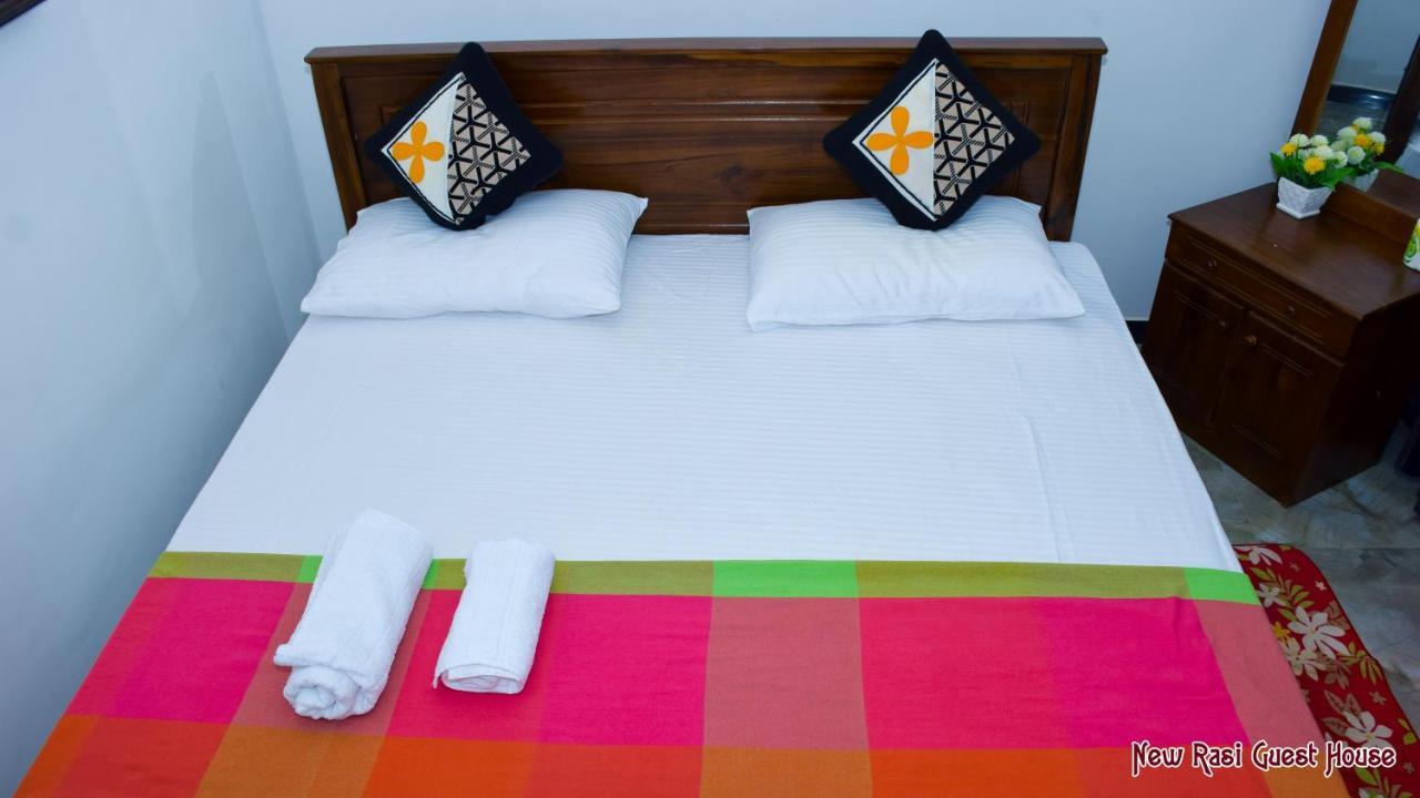 New Rasi Guest House 담불라 외부 사진
